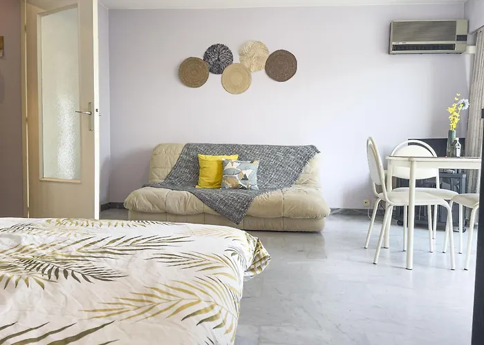 Azur Soleil * ז'ואן-לה-פינס